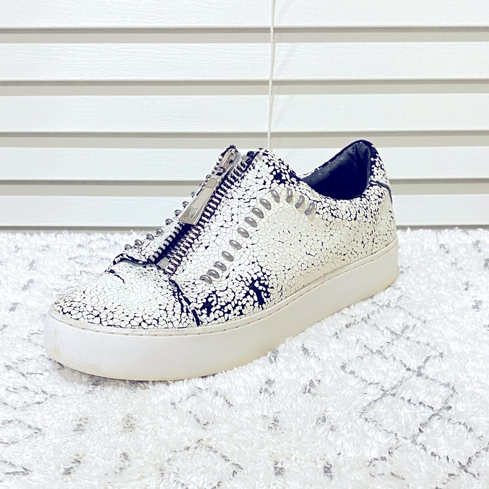 Frye Slip On Lena Rebel Zip Crackle Sneakers 7